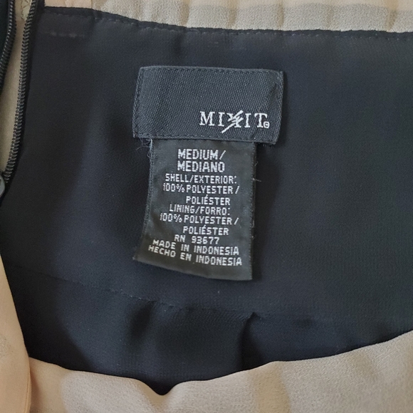 Mixit Sleeveless Babydoll Blouse - size Medium - Picture 7 of 8